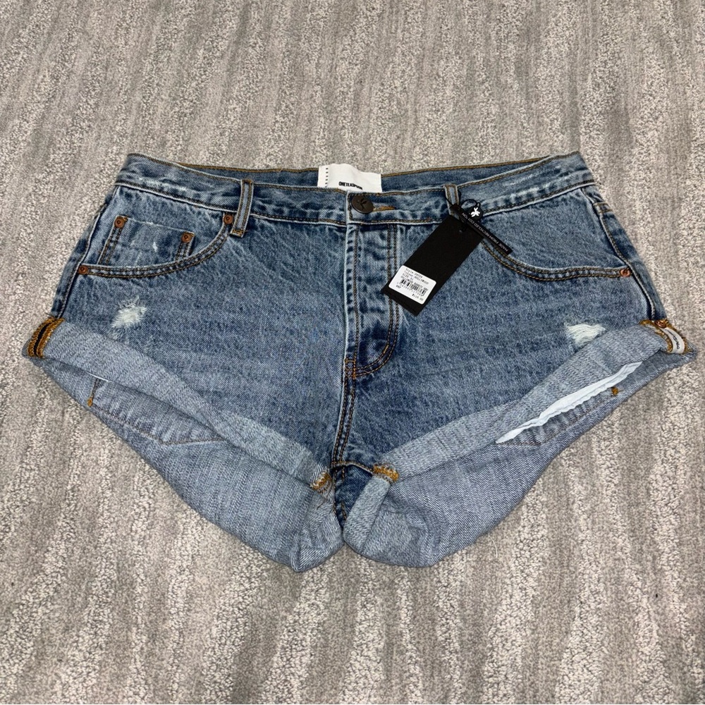 NWT One Teaspoon Bandits Low Waist Cuffed Denim Medium Wash Shorts Women’s Sz 31